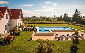 Aqua Fun Domki z Basenem